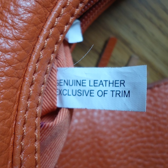 Coldwater Creek genuine pebbled leather shoulder bag. - Picture 5 of 8